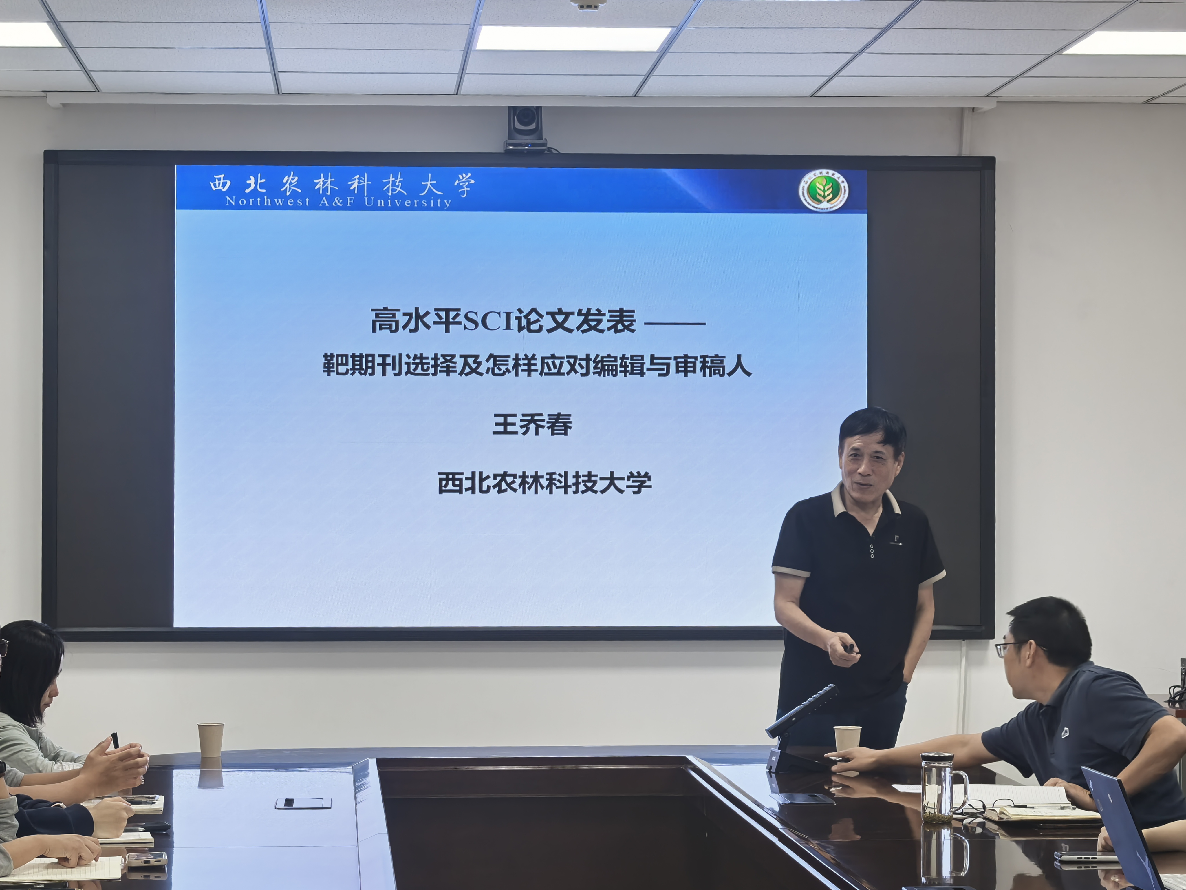 1C1ECA8A7D2F38F6D0445FE808A05D60.jpg