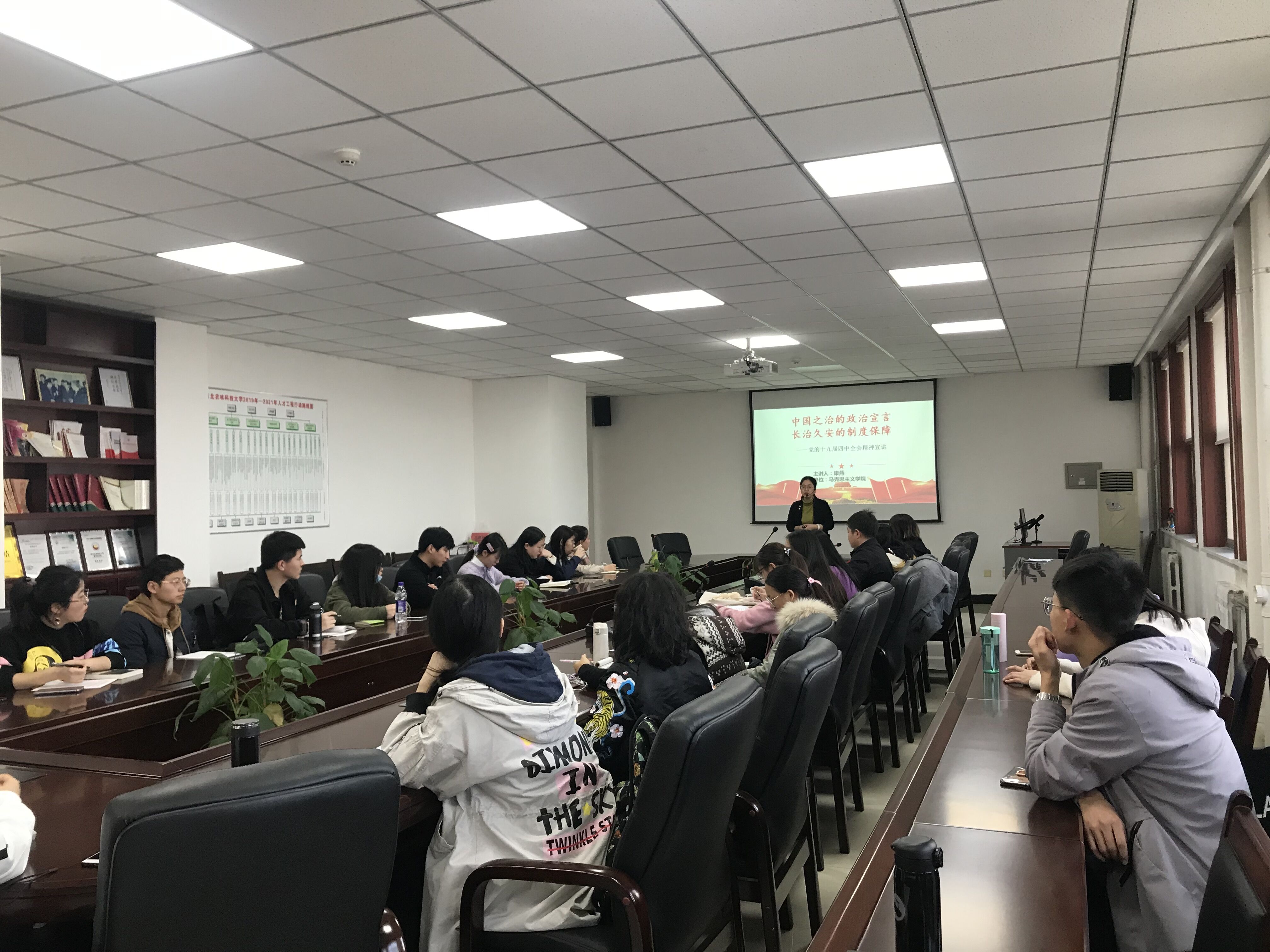 e1973693411e4452838f026b16519a2b.jpg e1973693411e4452838f026b16519a2b.jpg