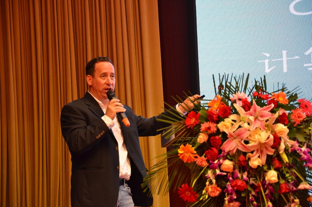 fd0ff10a5f5d4a83af0e3d80097ce2d4.jpg fd0ff10a5f5d4a83af0e3d80097ce2d4.jpg