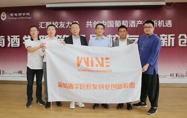 b8ead5d4e27041e492c05cd7bc04d193.jpg b8ead5d4e27041e492c05cd7bc04d193.jpg