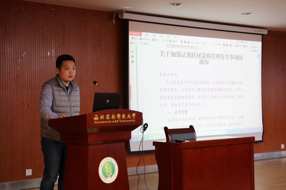 15a354c1f014440e93cd7b0e52bac7c4.jpg 15a354c1f014440e93cd7b0e52bac7c4.jpg