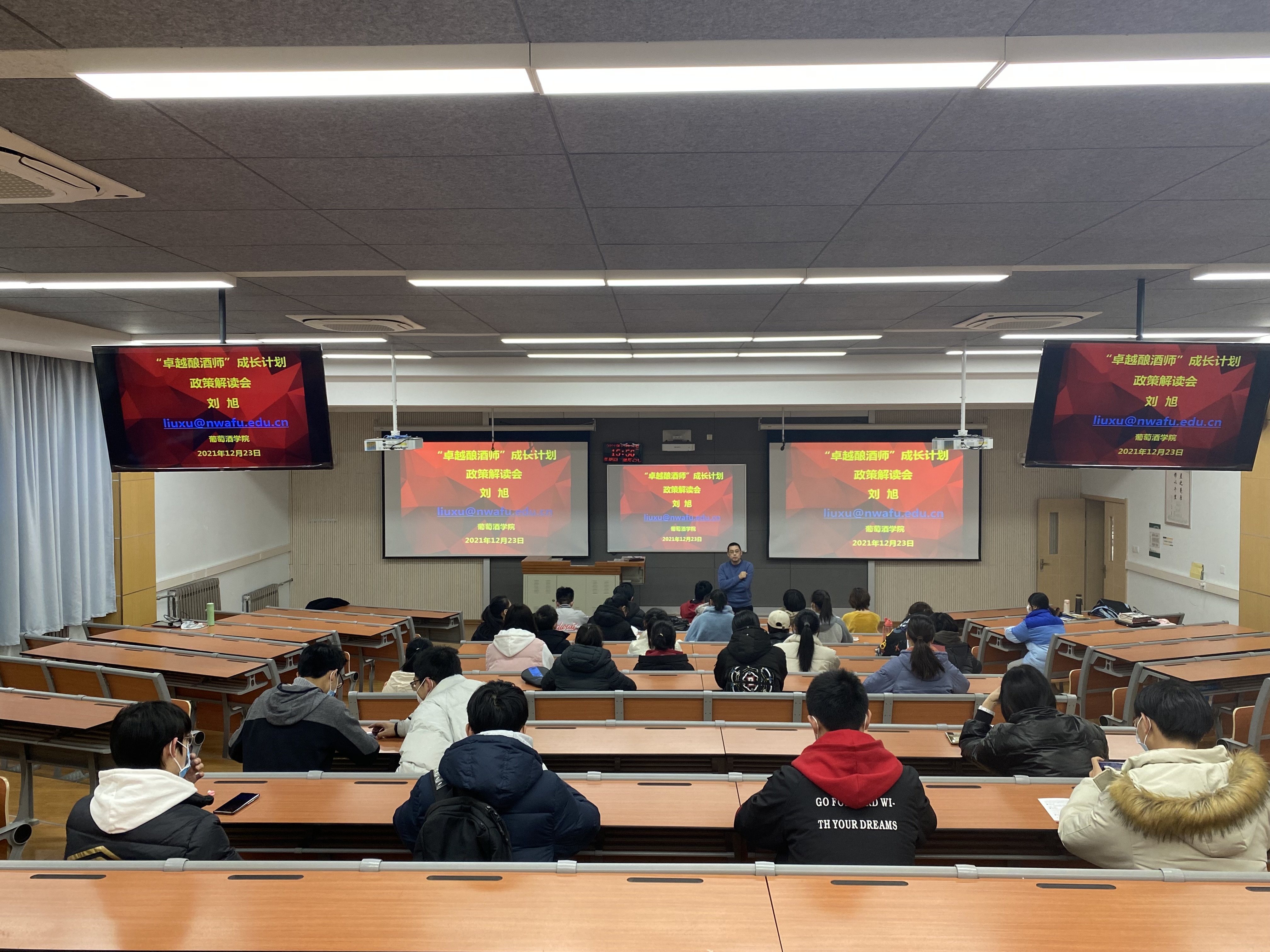 1dade7e991ac4b5db26a431e6bb943d0.jpg 1dade7e991ac4b5db26a431e6bb943d0.jpg