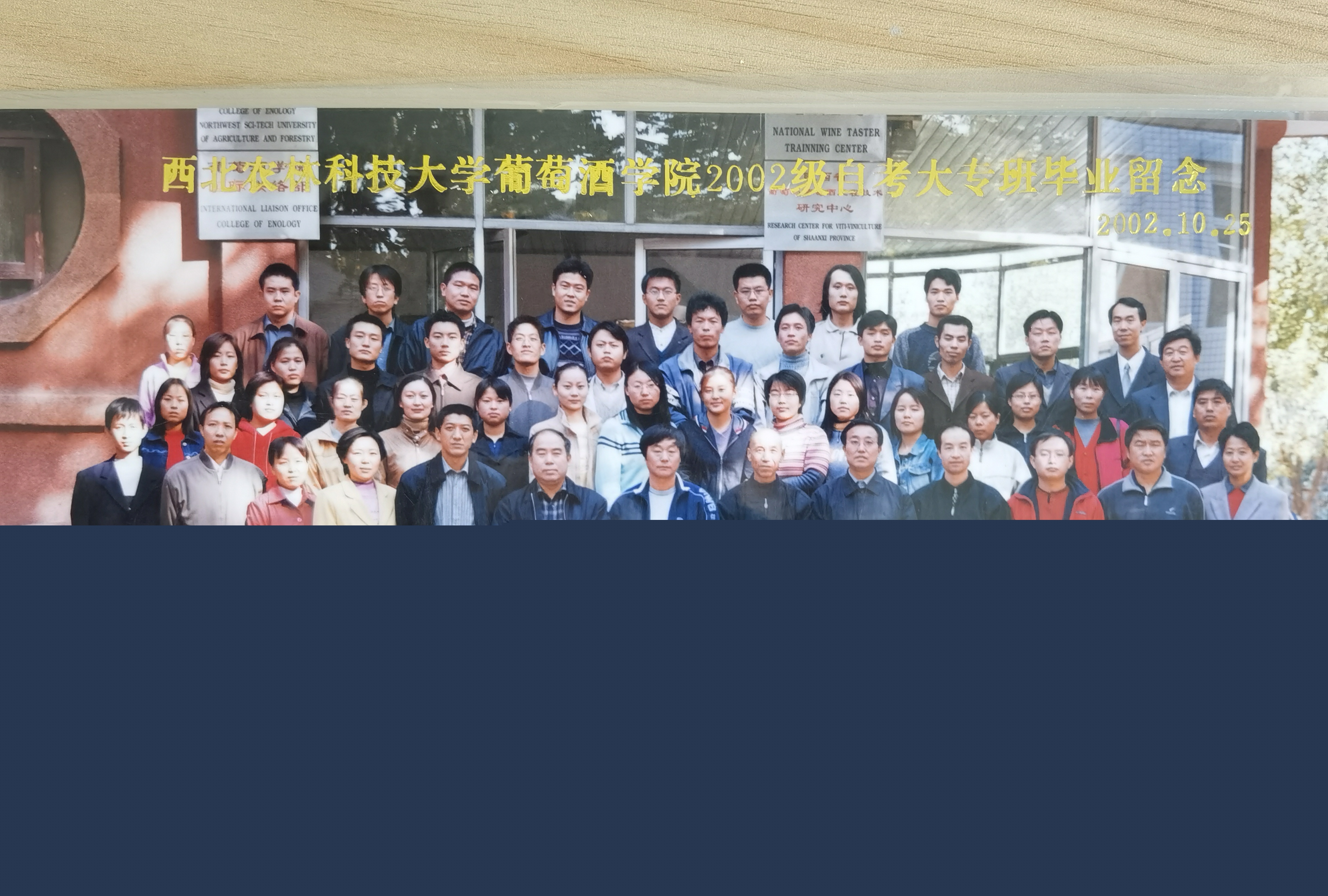 a10db8623a5d48278abbf0faf4f7ba88.jpg