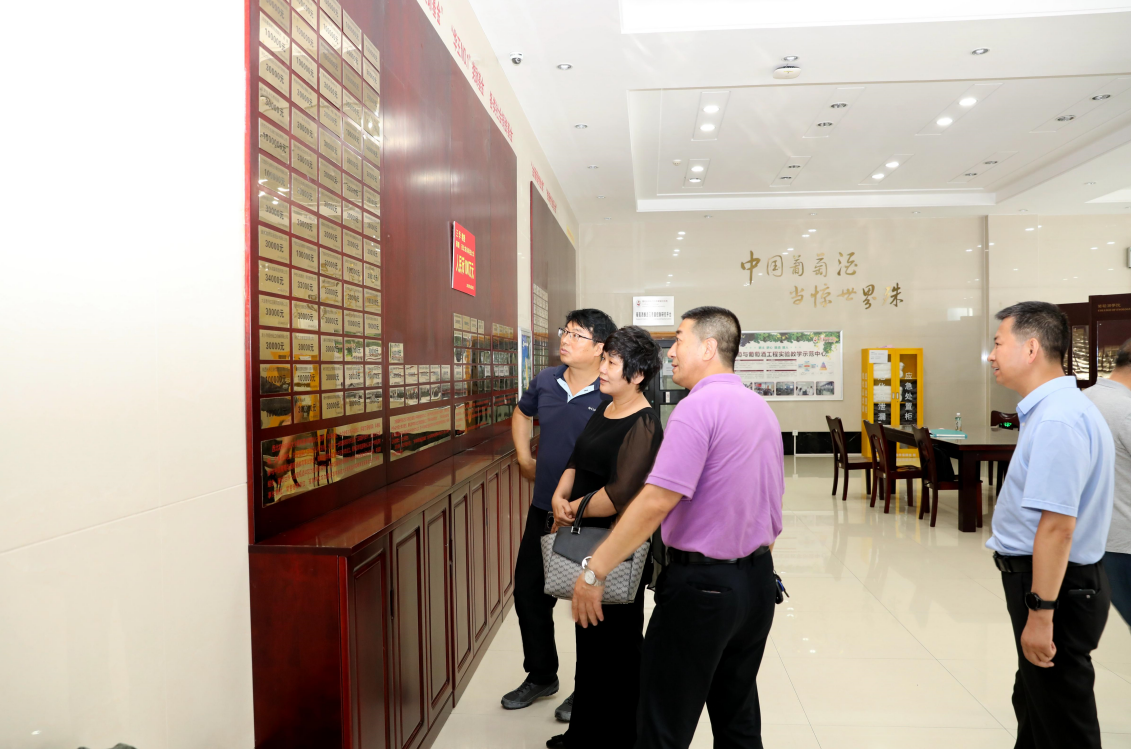 a51c0a2f24fc408e82b7b4557cce7fa7.png a51c0a2f24fc408e82b7b4557cce7fa7.png