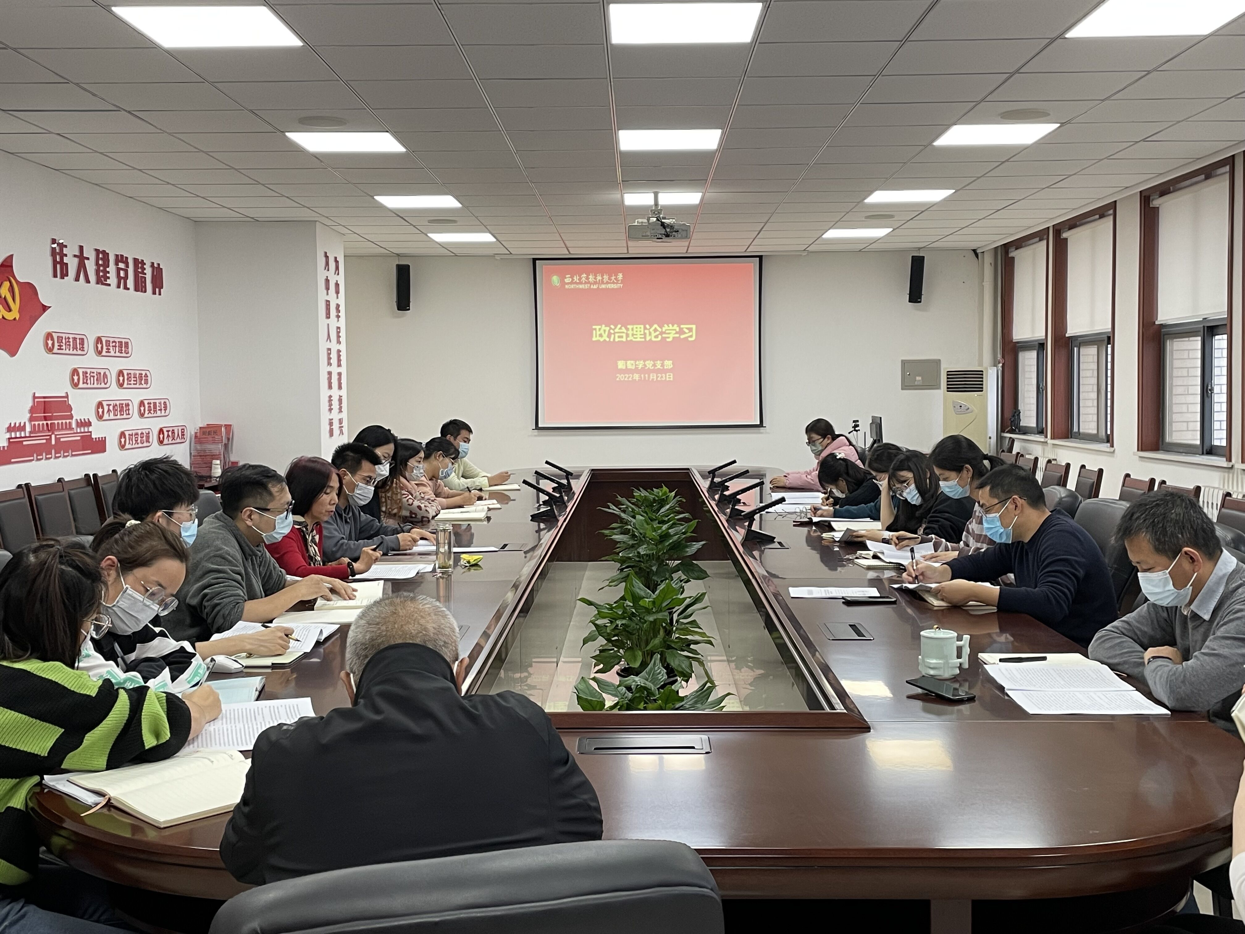 a4a872fe3cd342dc80fb7f3f3de0ace5.jpg a4a872fe3cd342dc80fb7f3f3de0ace5.jpg