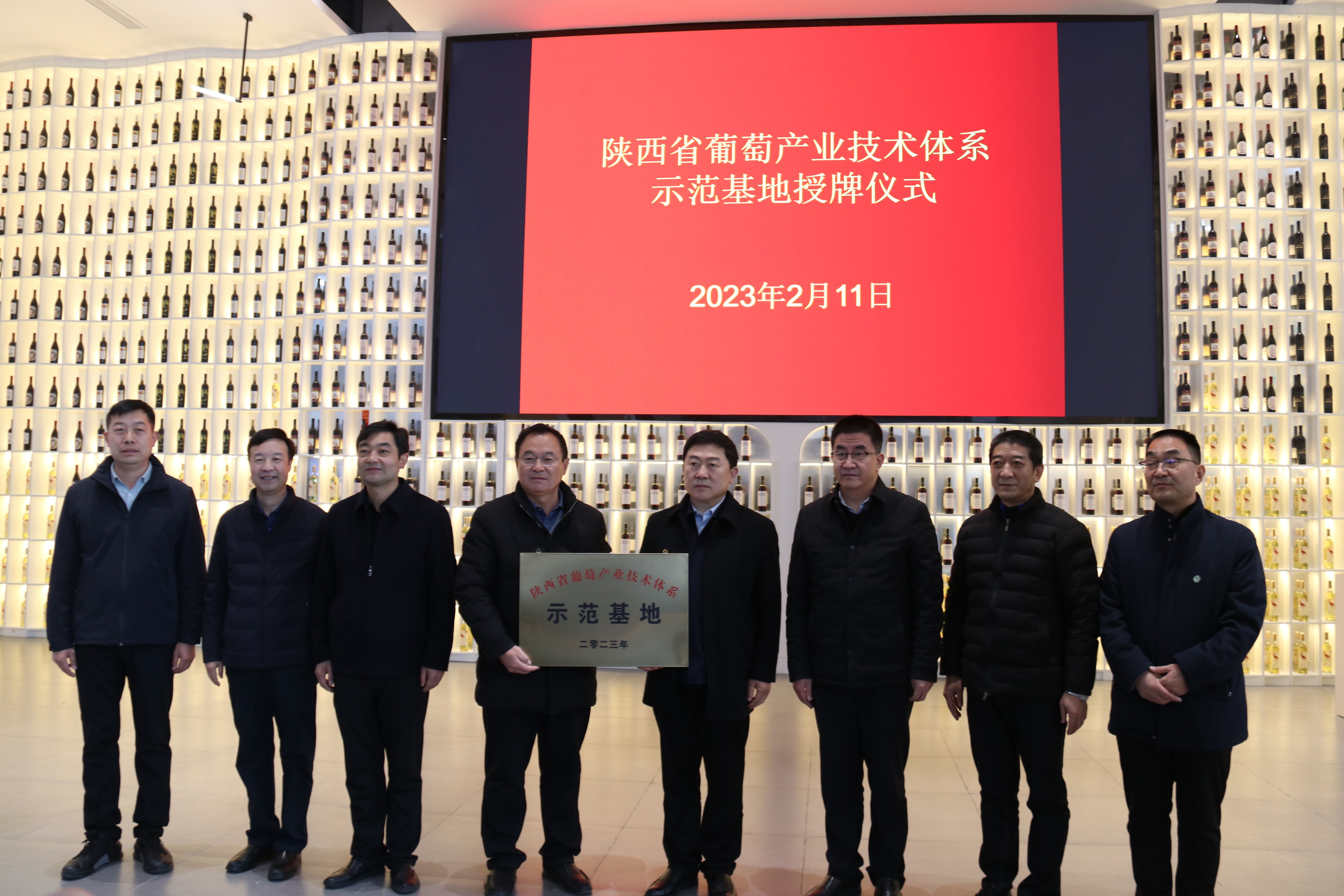 3bf5e2908df04324a779f497f73eaf01.jpg 3bf5e2908df04324a779f497f73eaf01.jpg