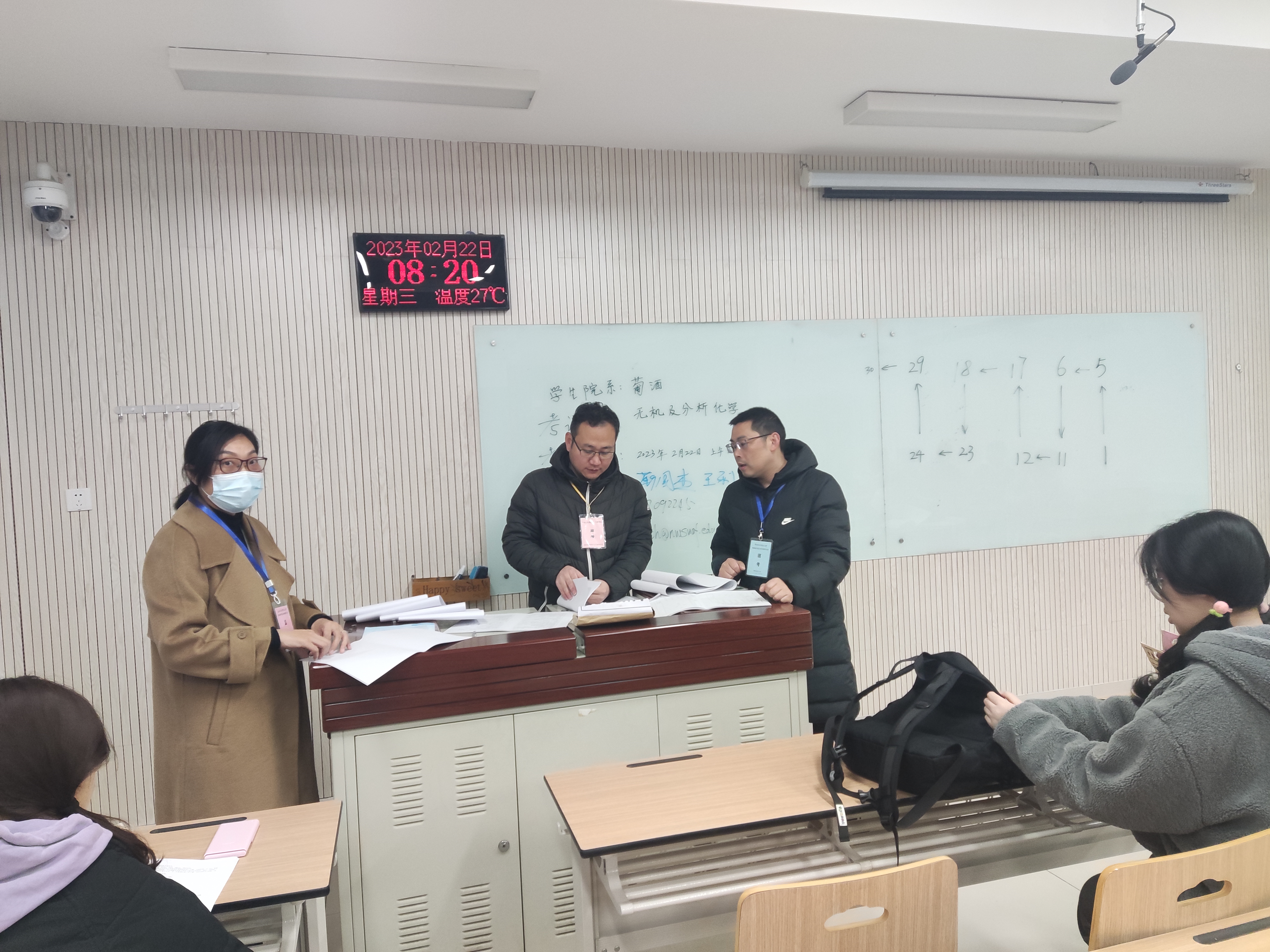 743577e3a4614e9882a71fbd3eec8fcf.jpg 743577e3a4614e9882a71fbd3eec8fcf.jpg