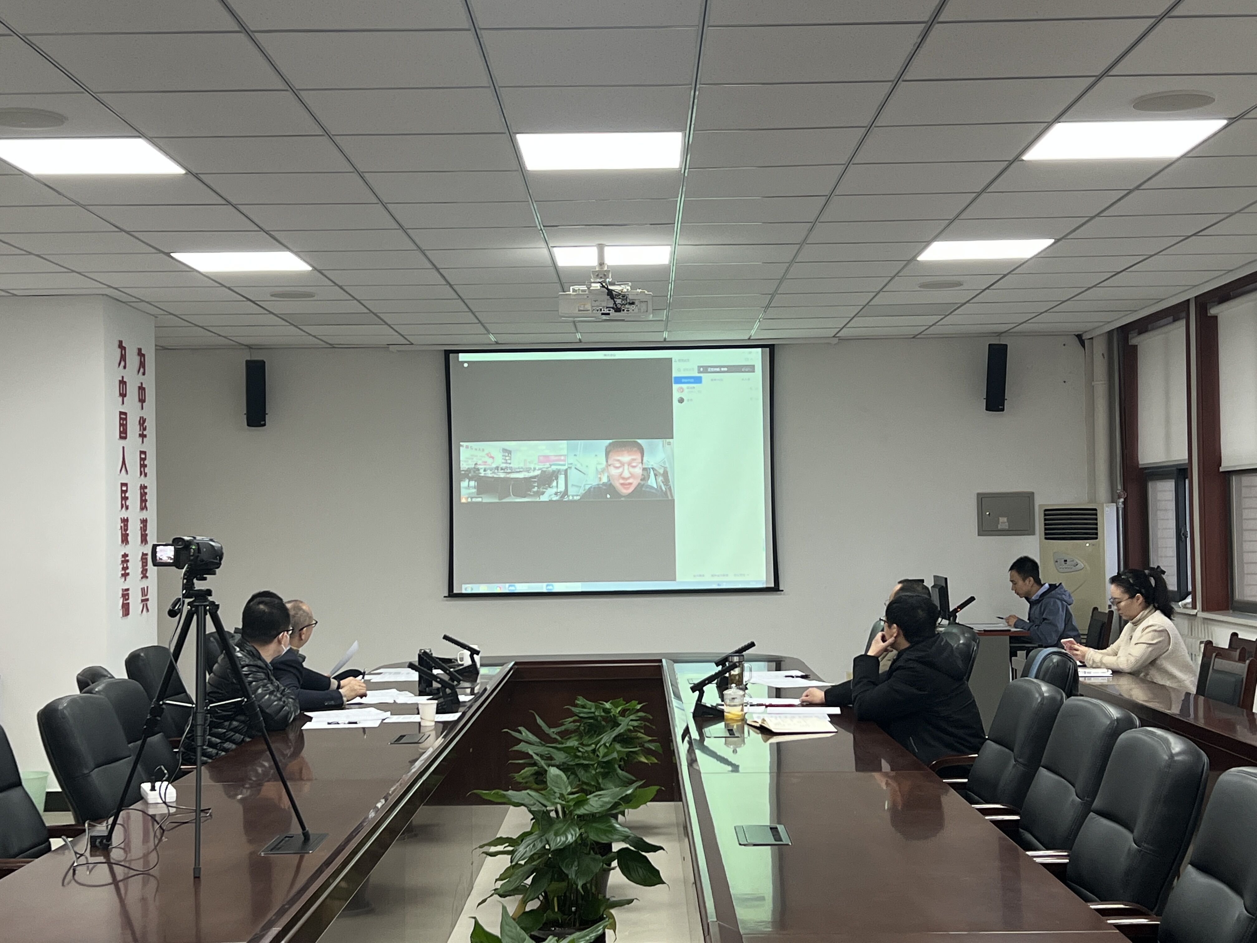 84042b6be13641e6a9376e46dbefed37.jpg 84042b6be13641e6a9376e46dbefed37.jpg