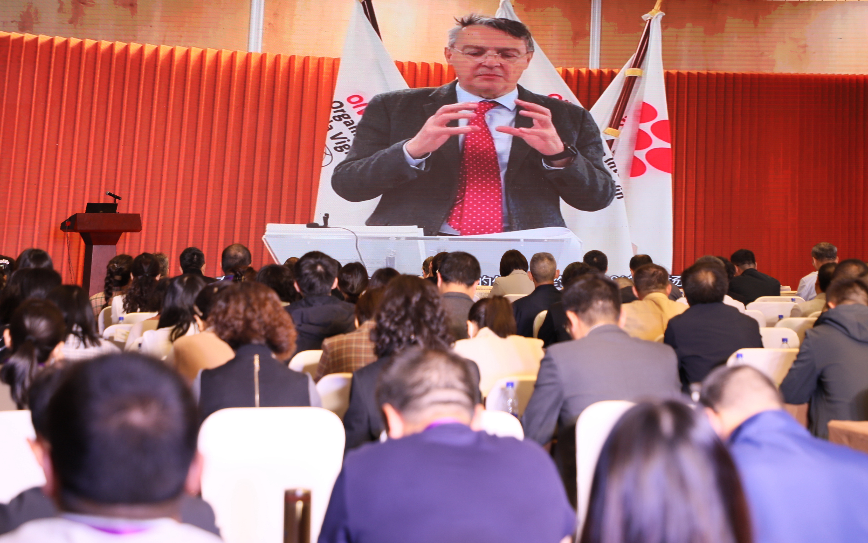 a61eb6d99e2d44f89803778142754d1b.jpg a61eb6d99e2d44f89803778142754d1b.jpg