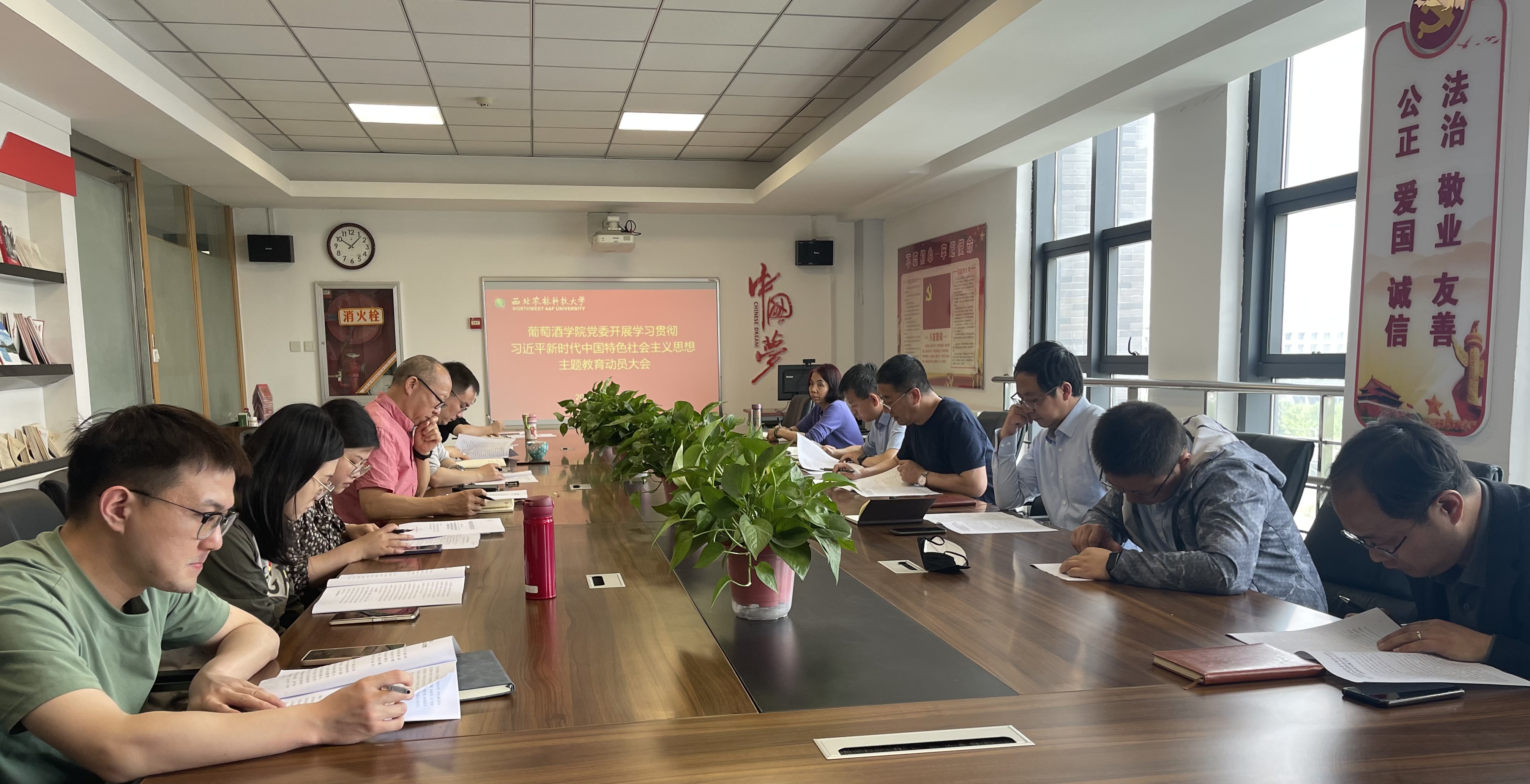 b1bb6cc35bd7472e92b5641dd2c7c7c2.jpg b1bb6cc35bd7472e92b5641dd2c7c7c2.jpg