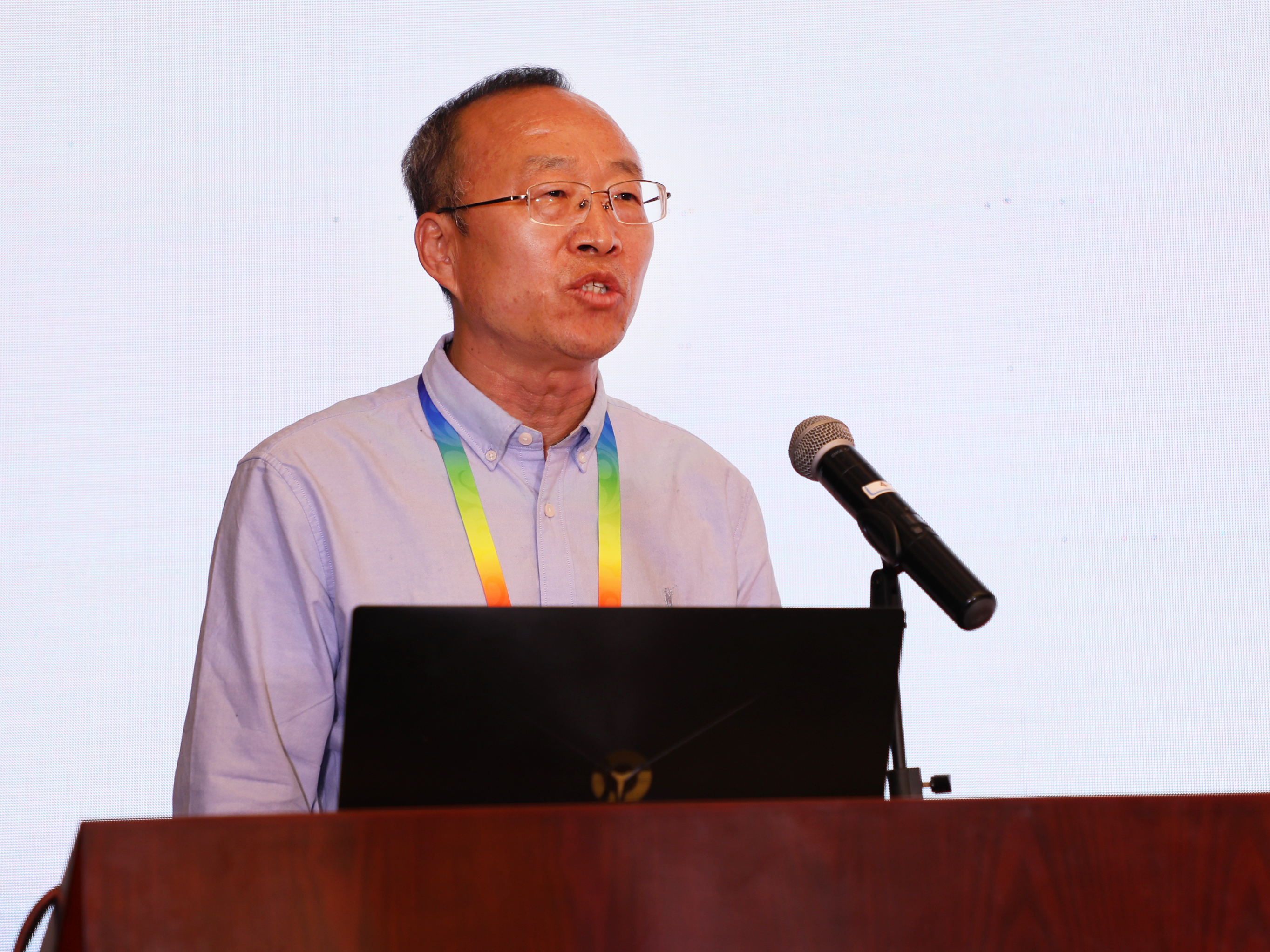 b8a7091d4f0e4e9eaeb135f716918abd.jpg b8a7091d4f0e4e9eaeb135f716918abd.jpg