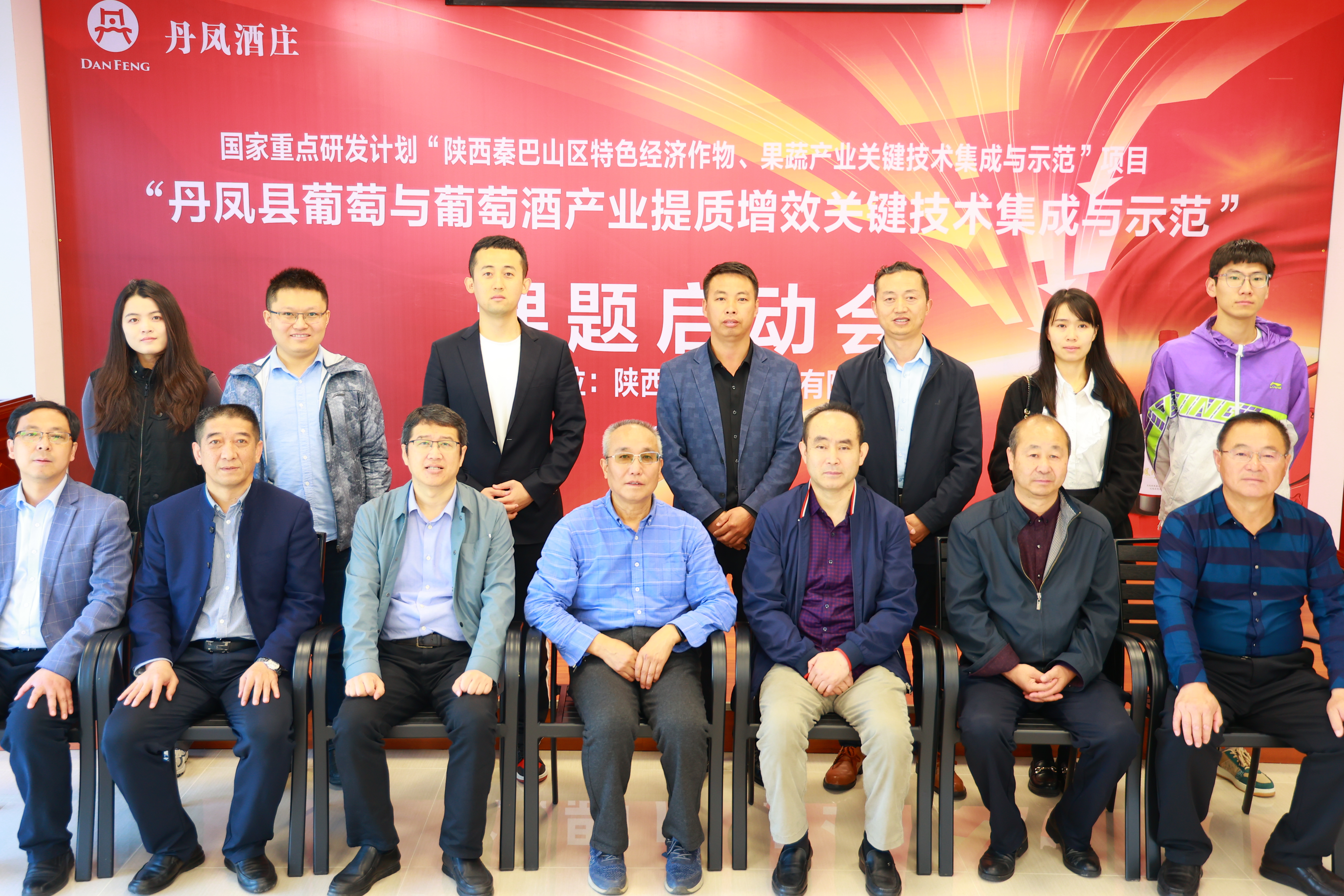 6f48df9eb285476ba0775238e5f4940e.jpg 6f48df9eb285476ba0775238e5f4940e.jpg